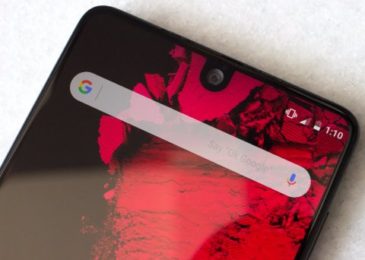 Latest Essential Phone update allows you customise top notch