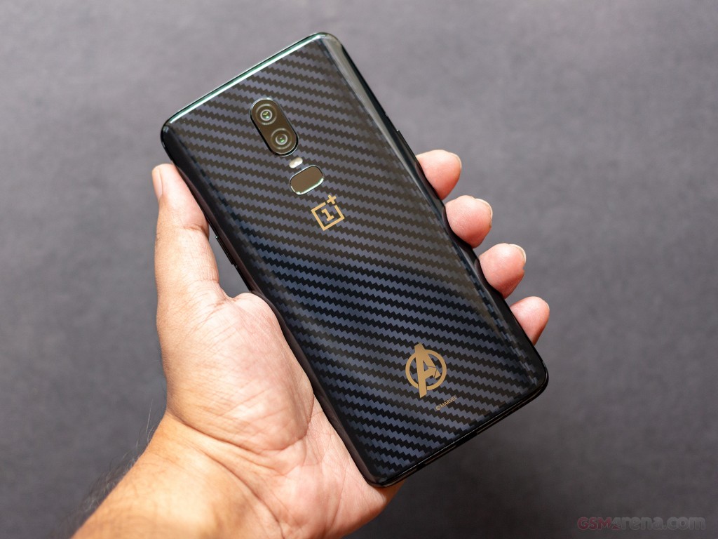 OnePlus 6 Avengers Infinity Wars Edition