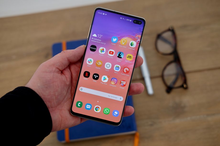 Samsung Galaxy S10 Plus on Sprint finally gets Night Mode update