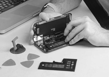 Apple now supports repairing your phones at third-party stores