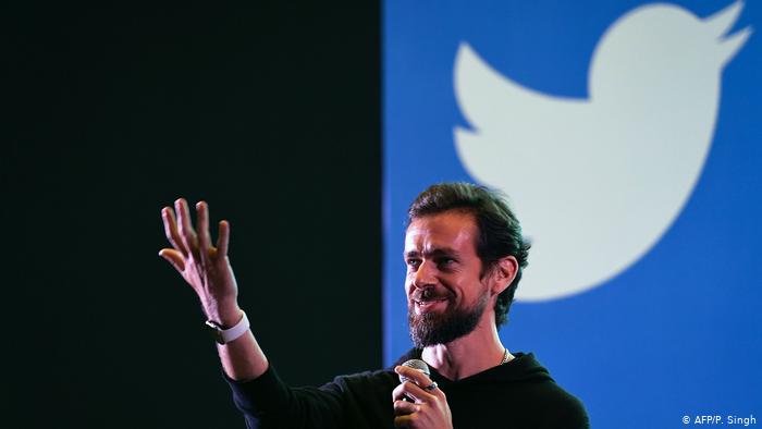 Twitter CEO gets account hacked in a SIM-swapping move﻿