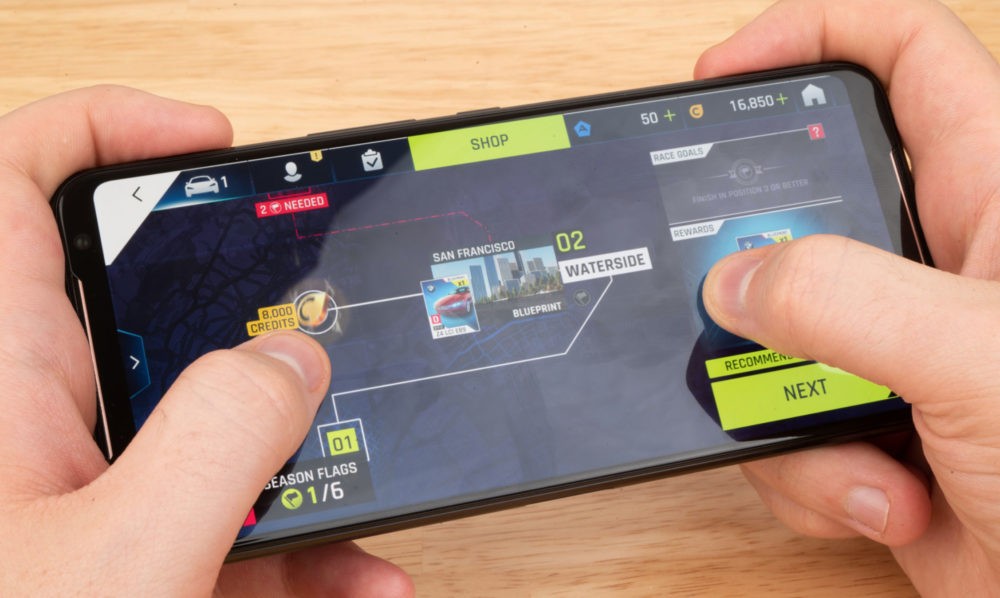 ASUS ROG Phone II finally moves to the stable Android 10 build