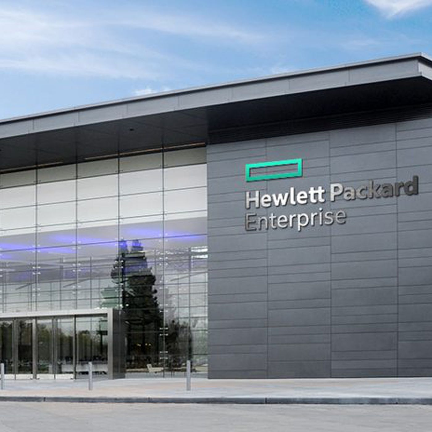 South Africa's division of Hewlett Packard Enterprise appoints two new roles.