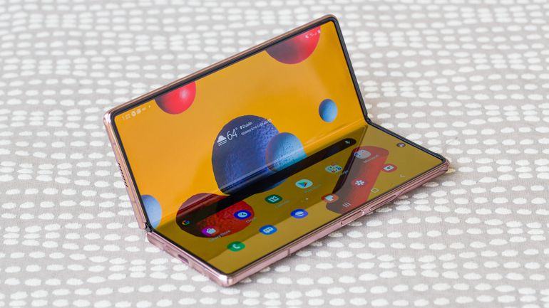 Is Samsung slowly phasing out Galaxy Fold 2 for Fold 3 launch